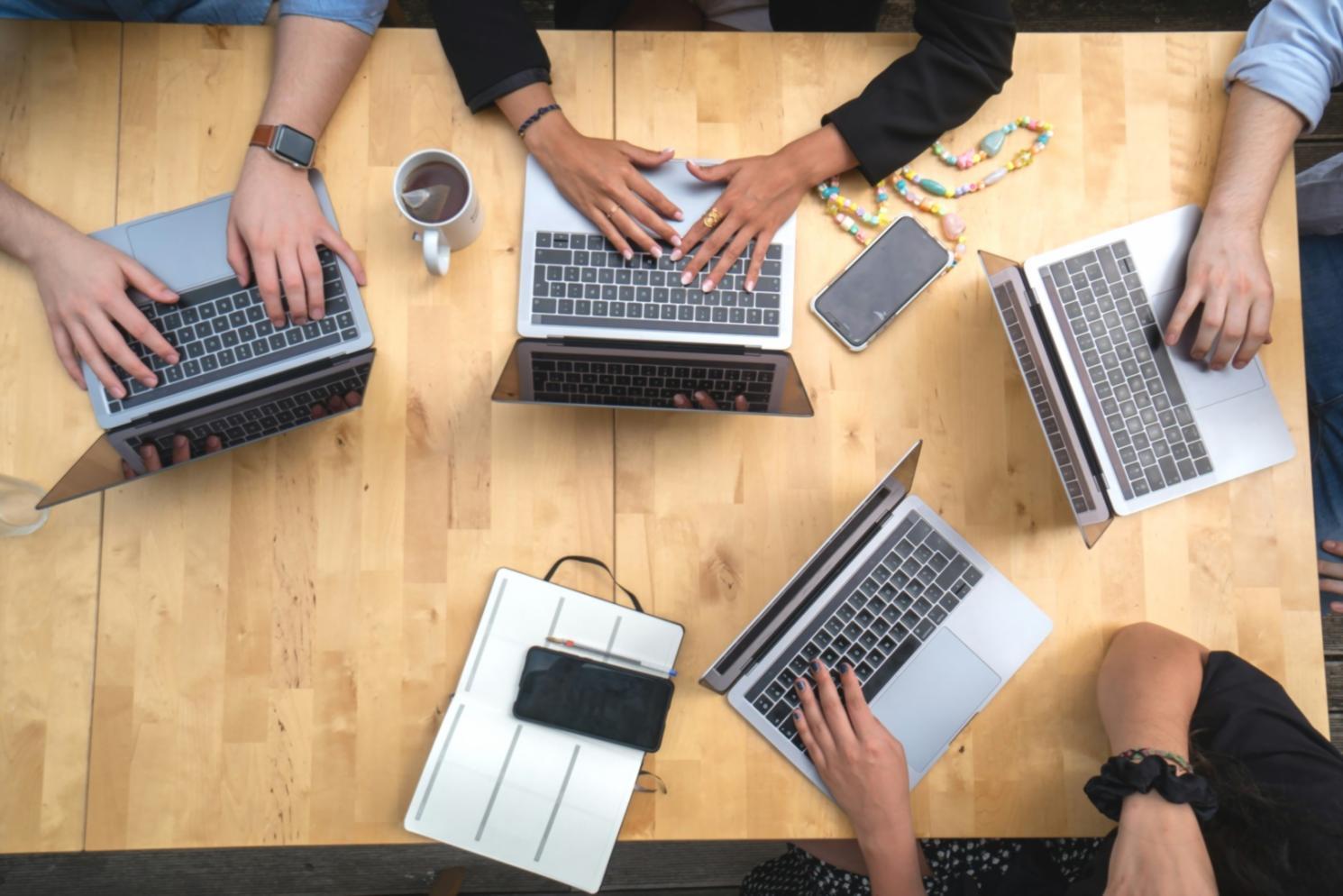 Configuration technique avec smartphone et outils de développement